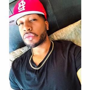 Meet your Posher, Alphonso